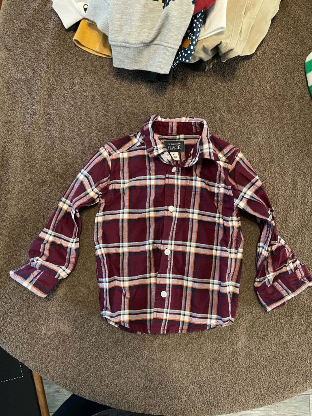 16 pieces boys clothes 2T, 3T, and 4T